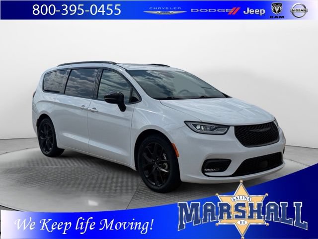Used 2025 Chrysler Pacifica Limited FWD video 1