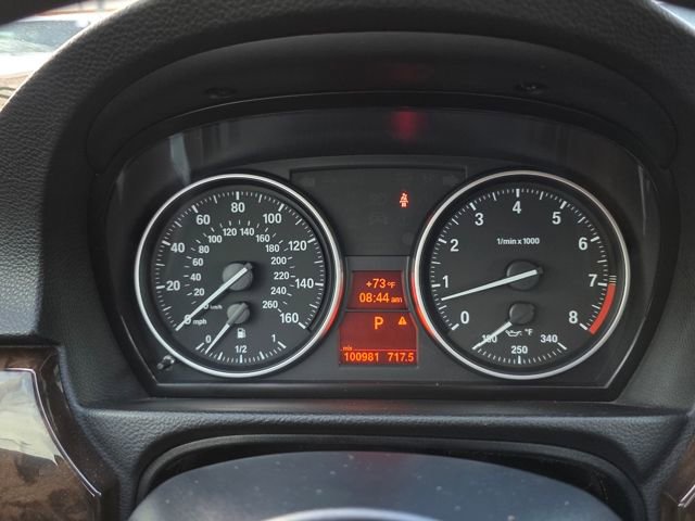 Used 2011 BMW 335i Coupe image 11