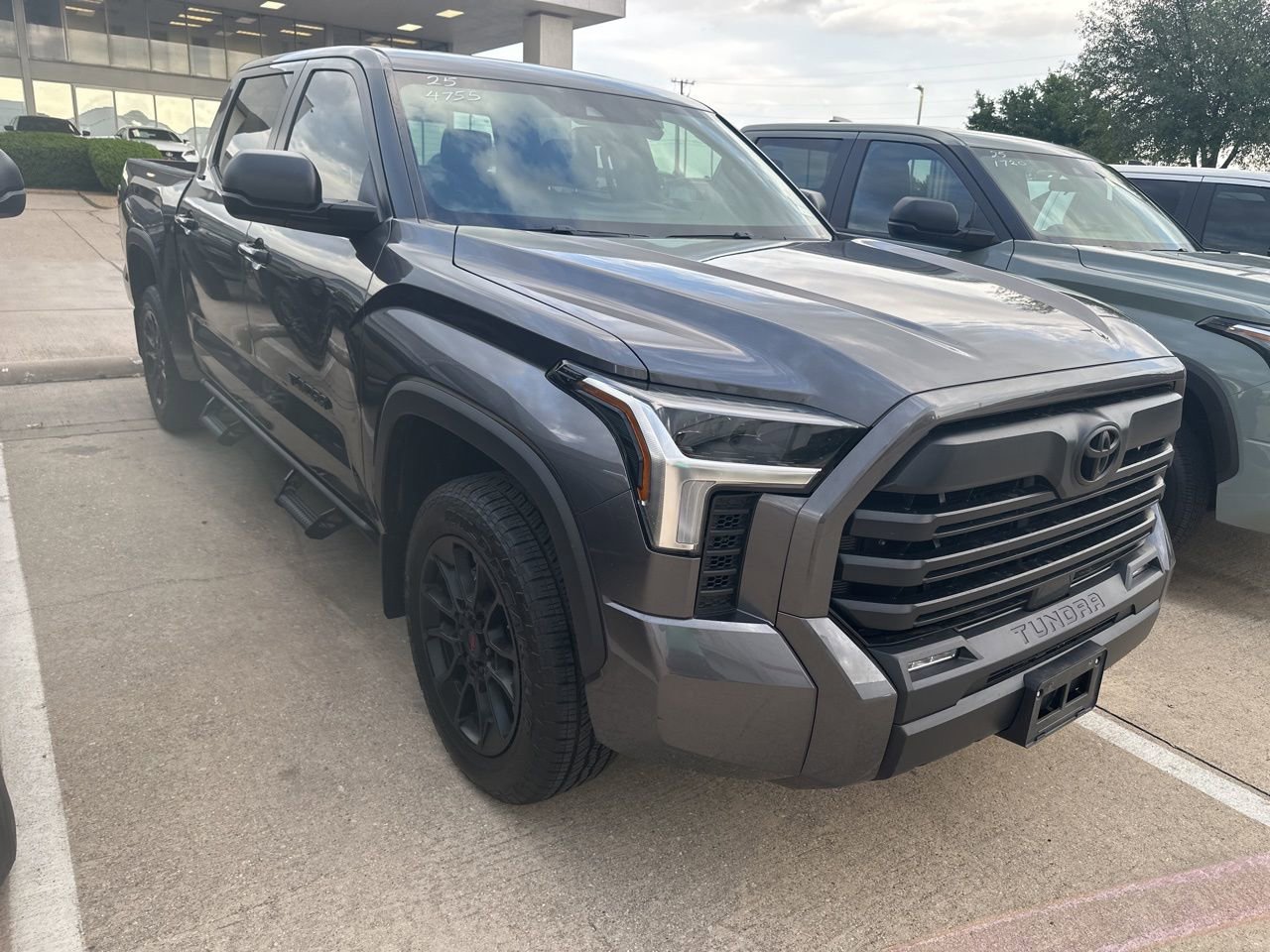 Used 2025 Toyota Tundra SR5 w/ SR5 Premium Package image 2