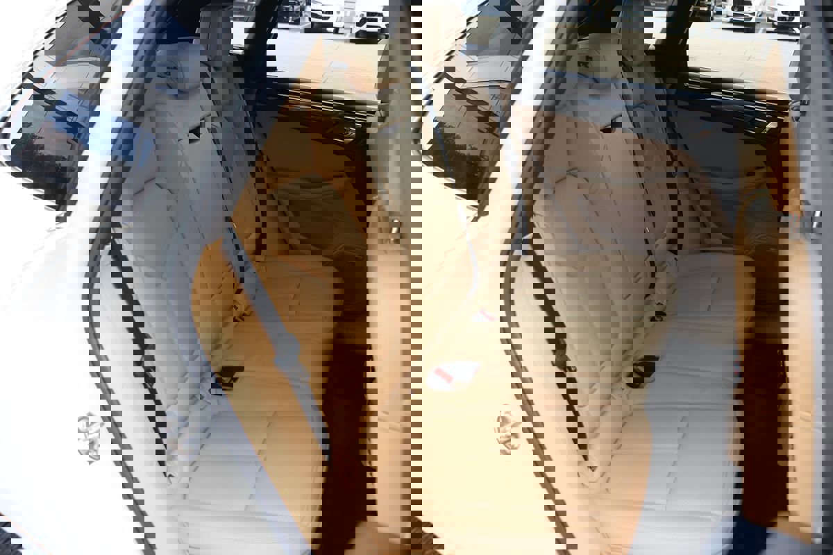 Used 2017 Porsche Macan S image 36