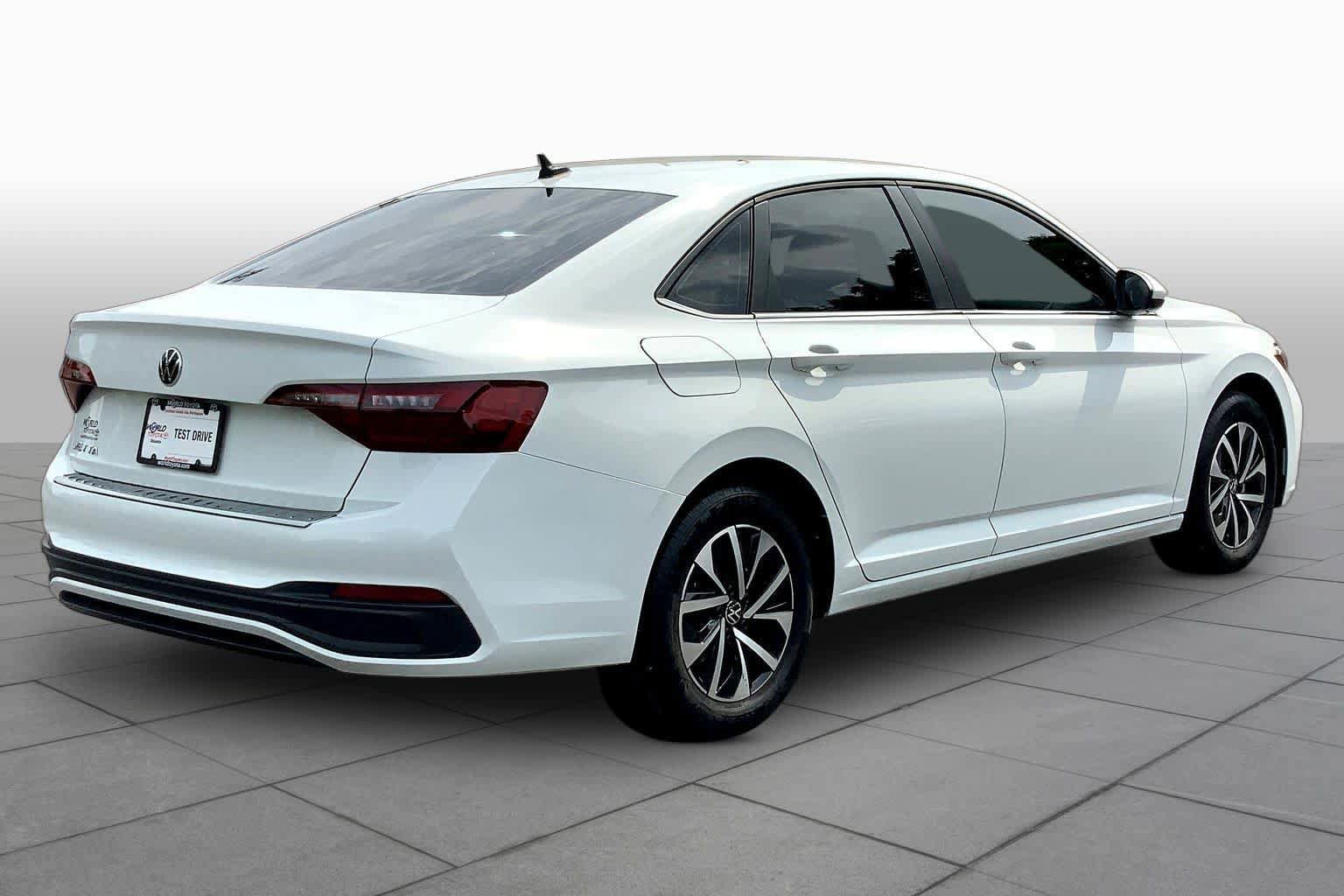 Used 2024 Volkswagen Jetta S FWD image 23