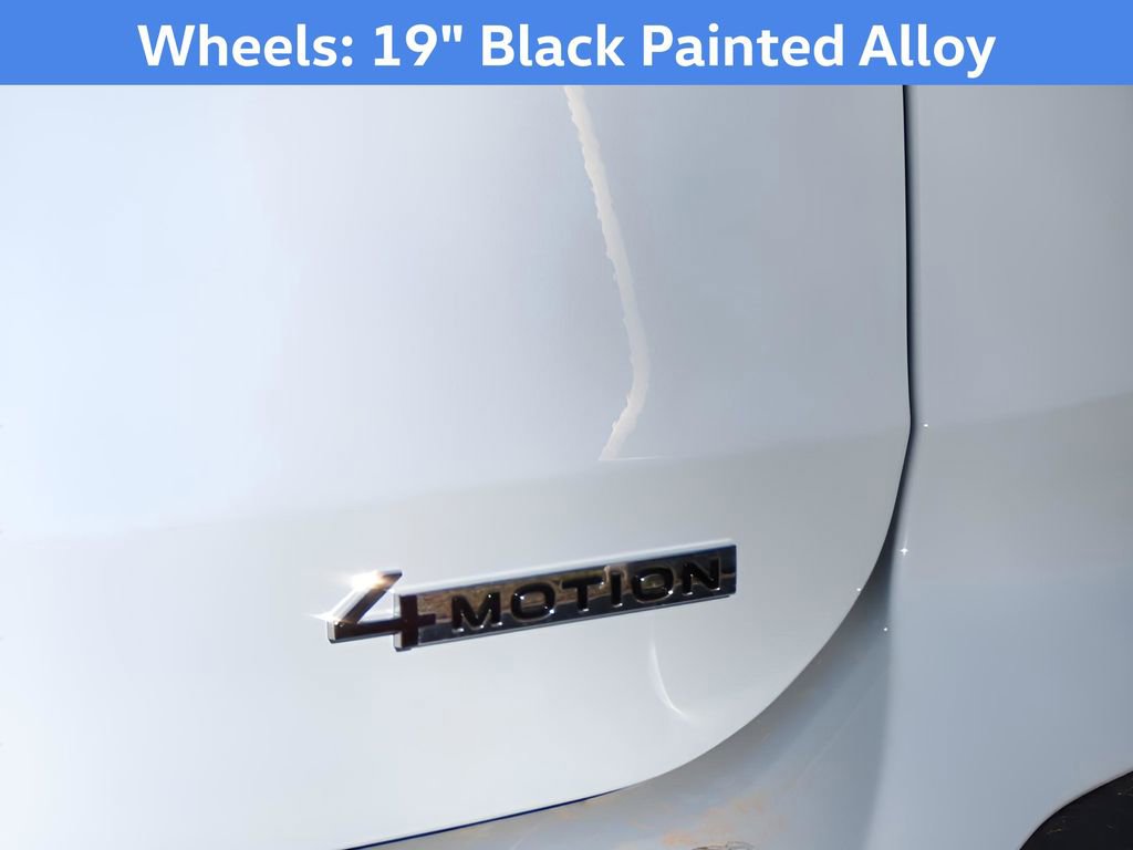 New 2025 Volkswagen Taos SE image 11