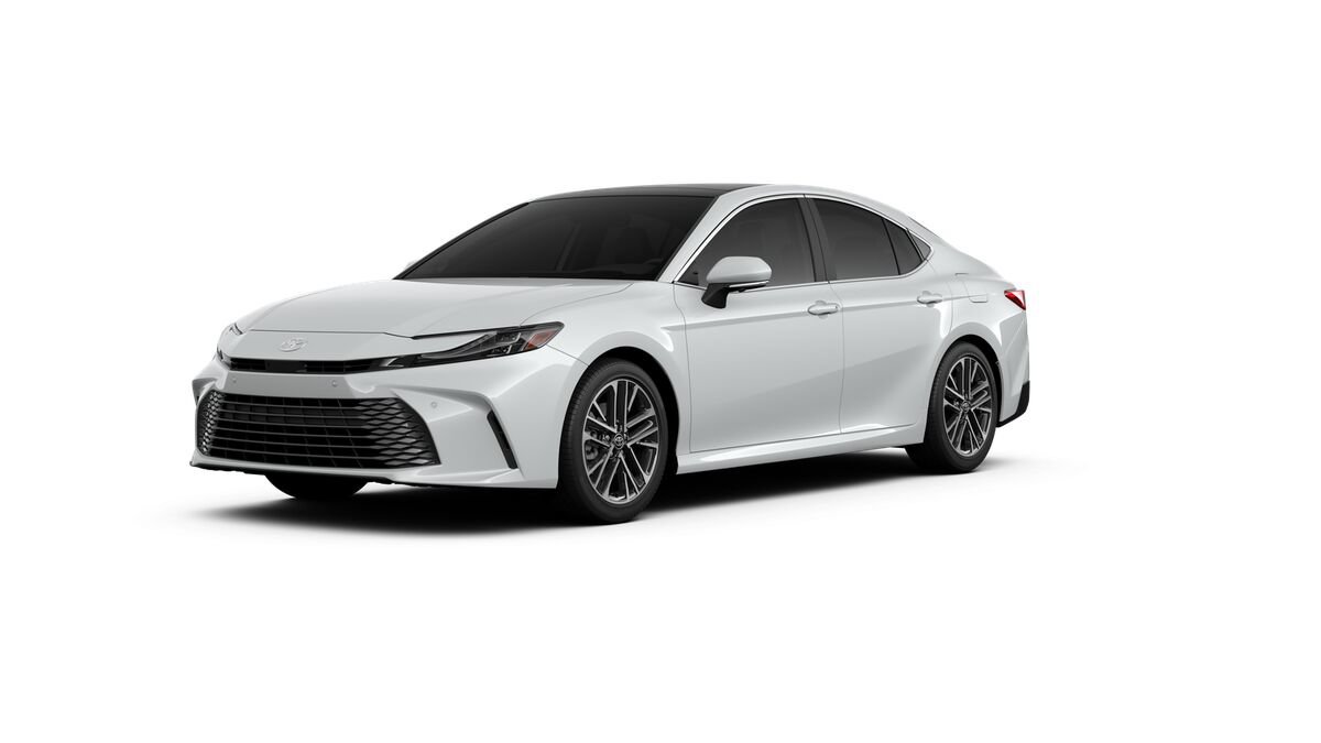 New 2026 Toyota Camry XLE w/ Premium Plus Package