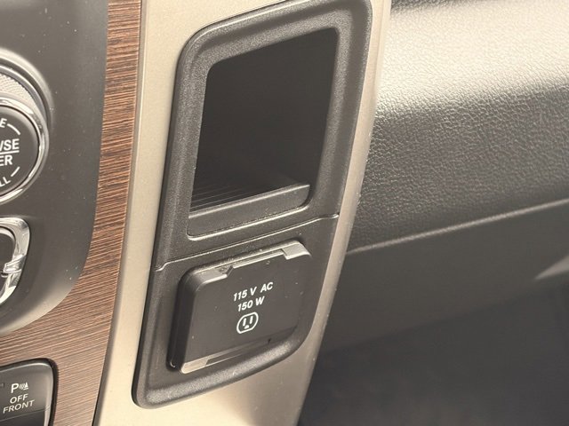 Used 2017 RAM 3500 Laramie w/ Convenience Group image 24