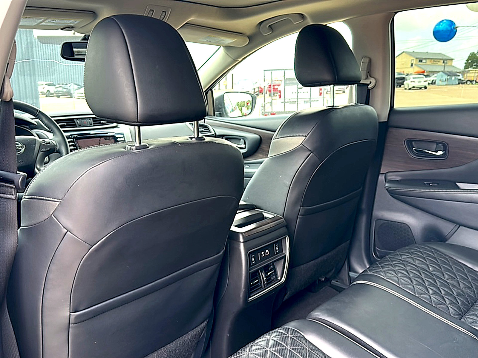 Used 2019 Nissan Murano Platinum w/ Cargo Package FWD image 18