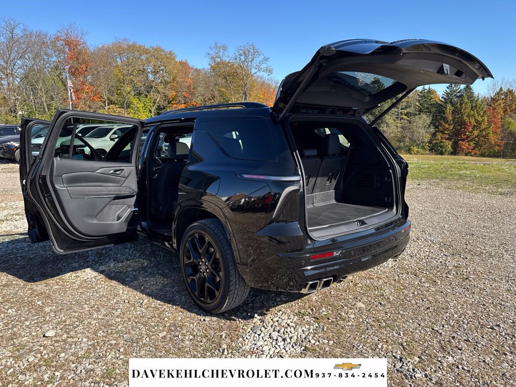 Used 2024 Chevrolet Traverse RS AWD/4WD image 33