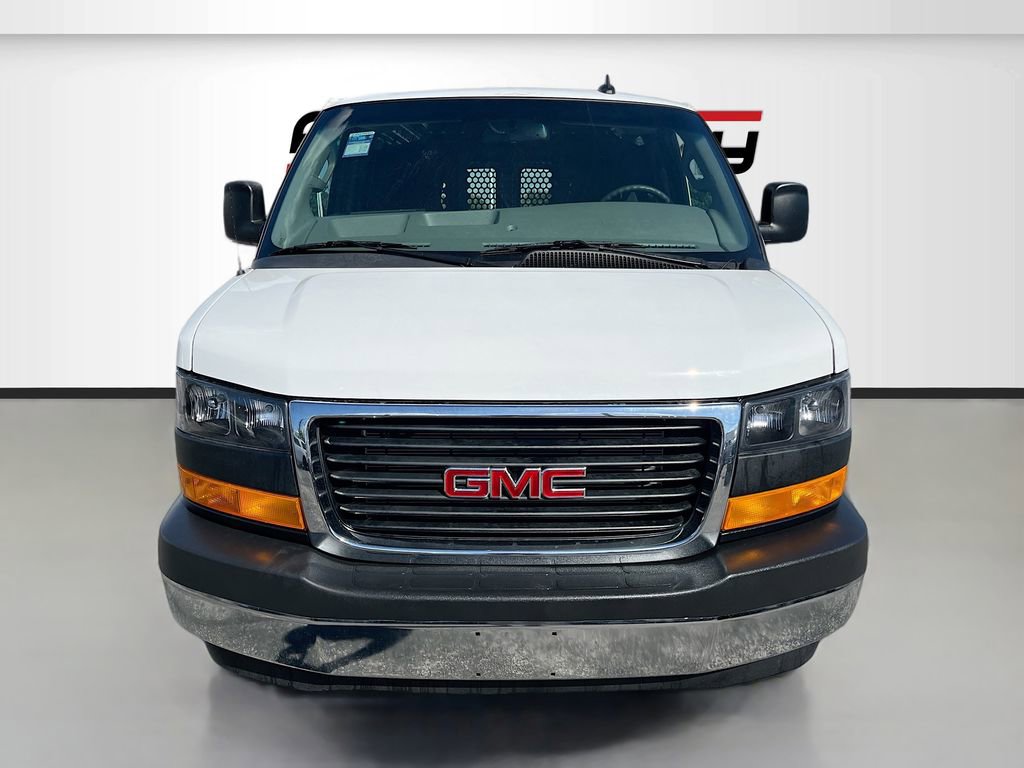 Used 2024 GMC Savana 2500 w/ Driver Convenience Package image 2