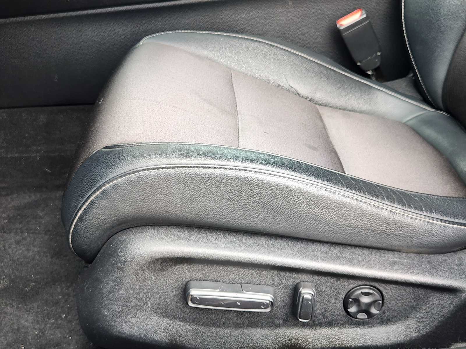 Used 2018 Honda Accord Sport image 22