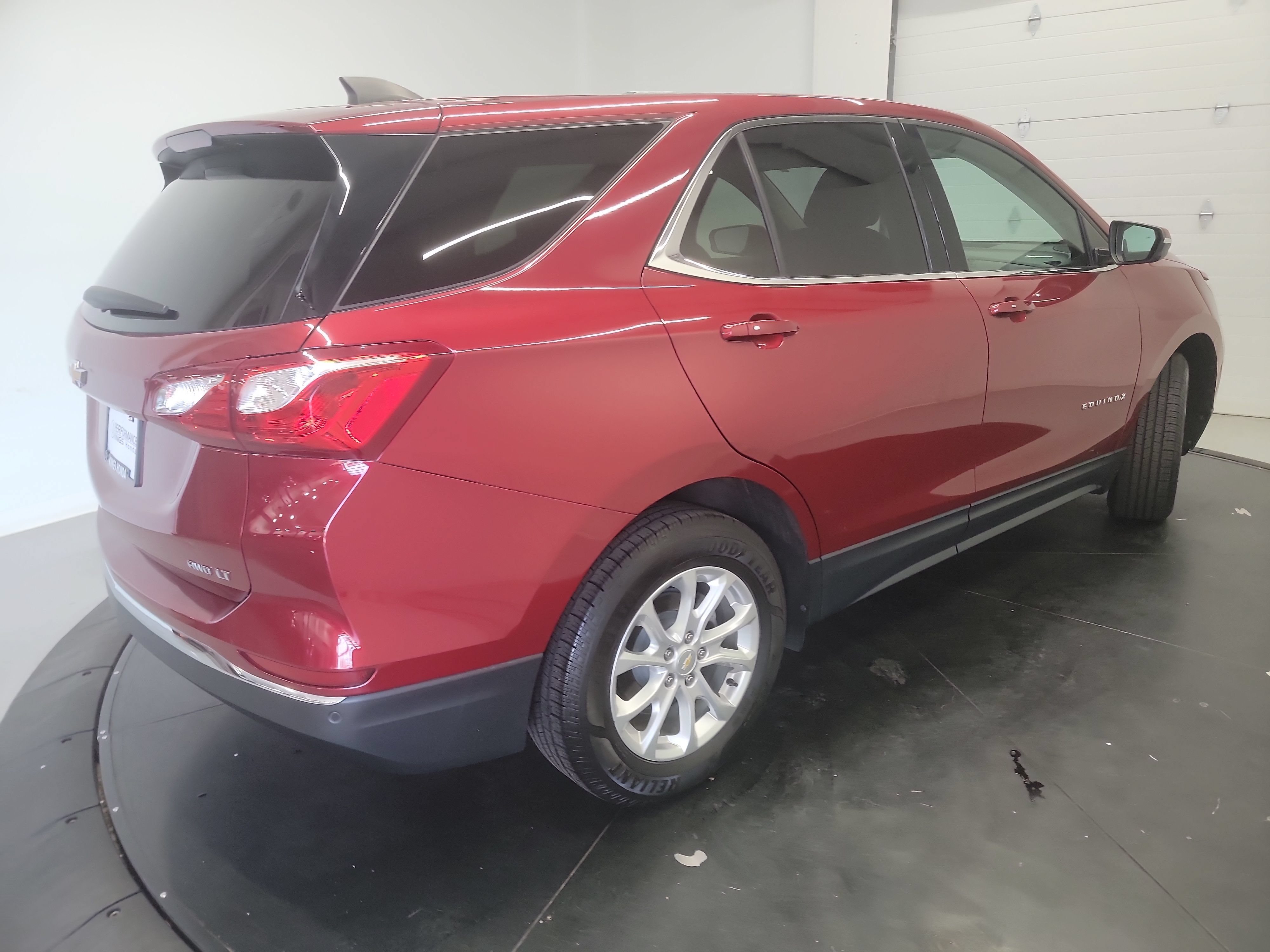 Used 2019 Chevrolet Equinox LT AWD/4WD image 9
