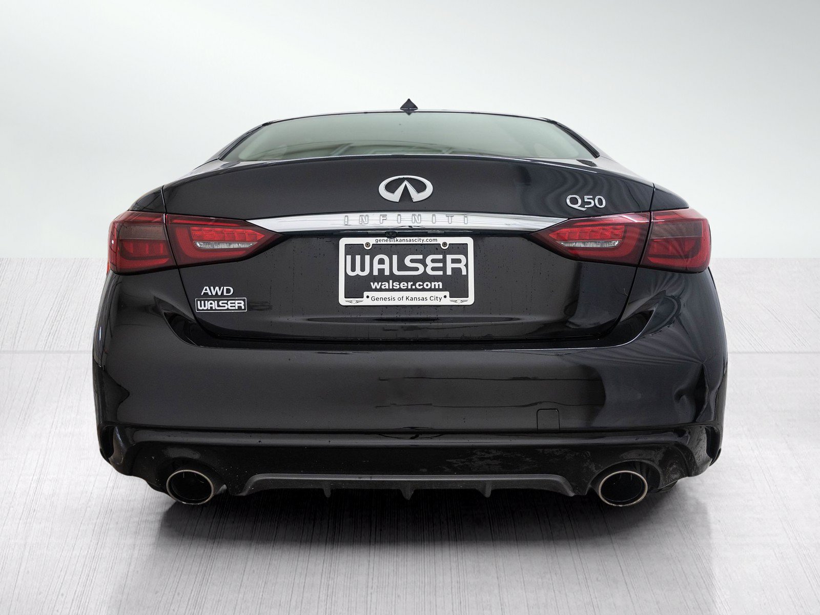 Used 2020 INFINITI Q50 Luxe w/ All Weather Package AWD/4WD image 4