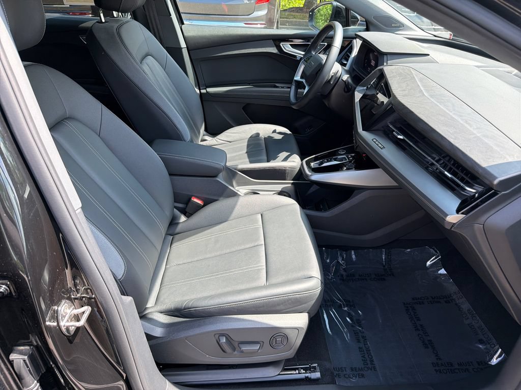 Used 2023 Audi Q4 e-tron Premium Plus RWD image 13