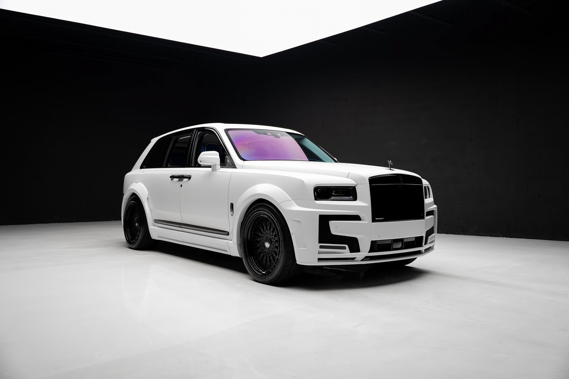Used 2024 Rolls-Royce Cullinan Black Badge w/ Driver's Package AWD/4WD image 92