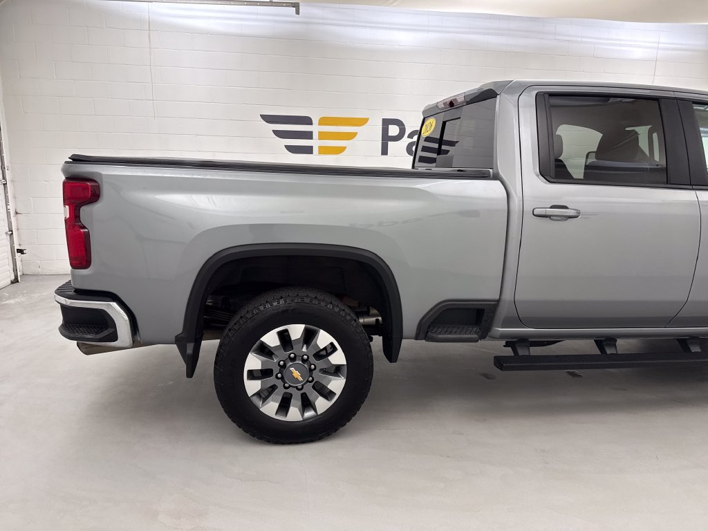Used 2026 Chevrolet Silverado 2500 LT w/ All Star Edition AWD/4WD image 7