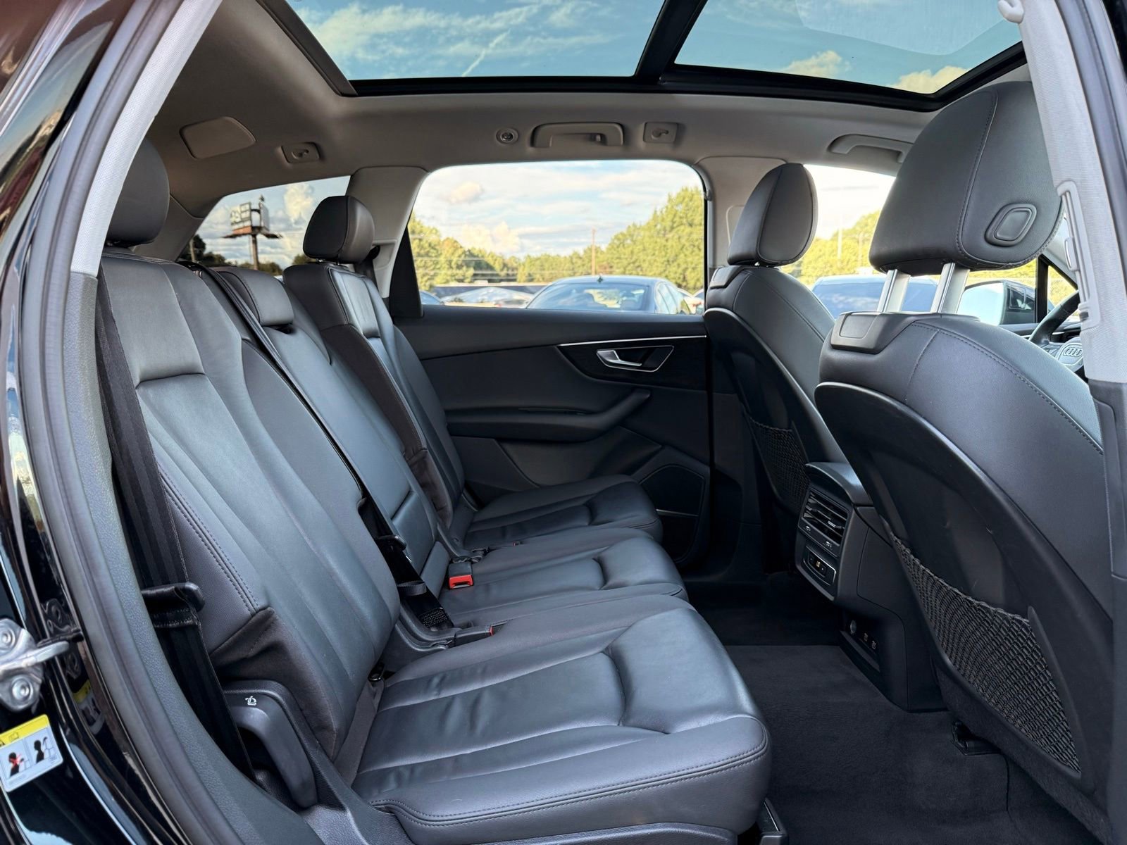 Used 2021 Audi Q7 3.0T Premium Plus image 21