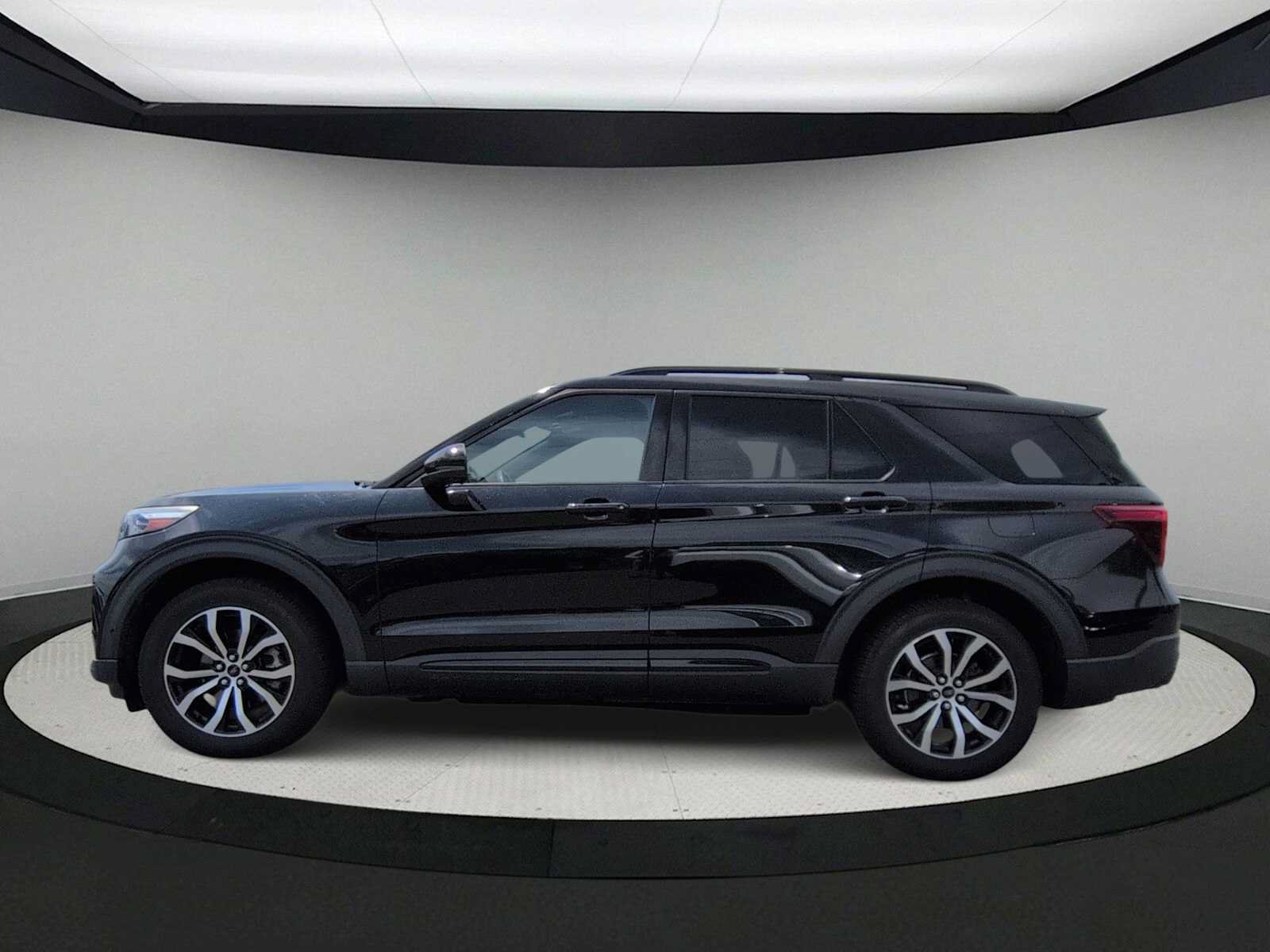 Used 2020 Ford Explorer ST AWD/4WD image 5