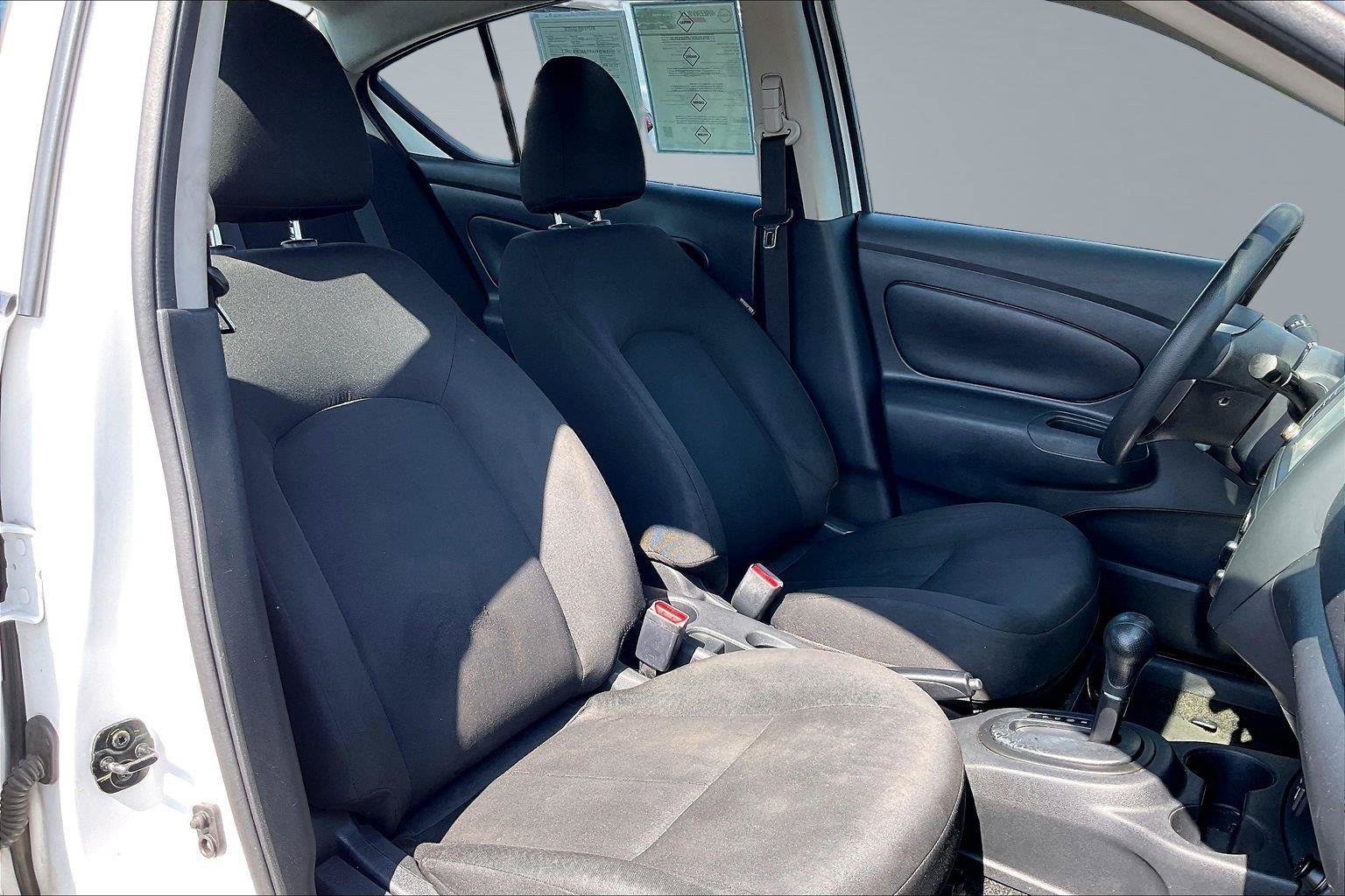 Used 2019 Nissan Versa S Plus FWD image 8