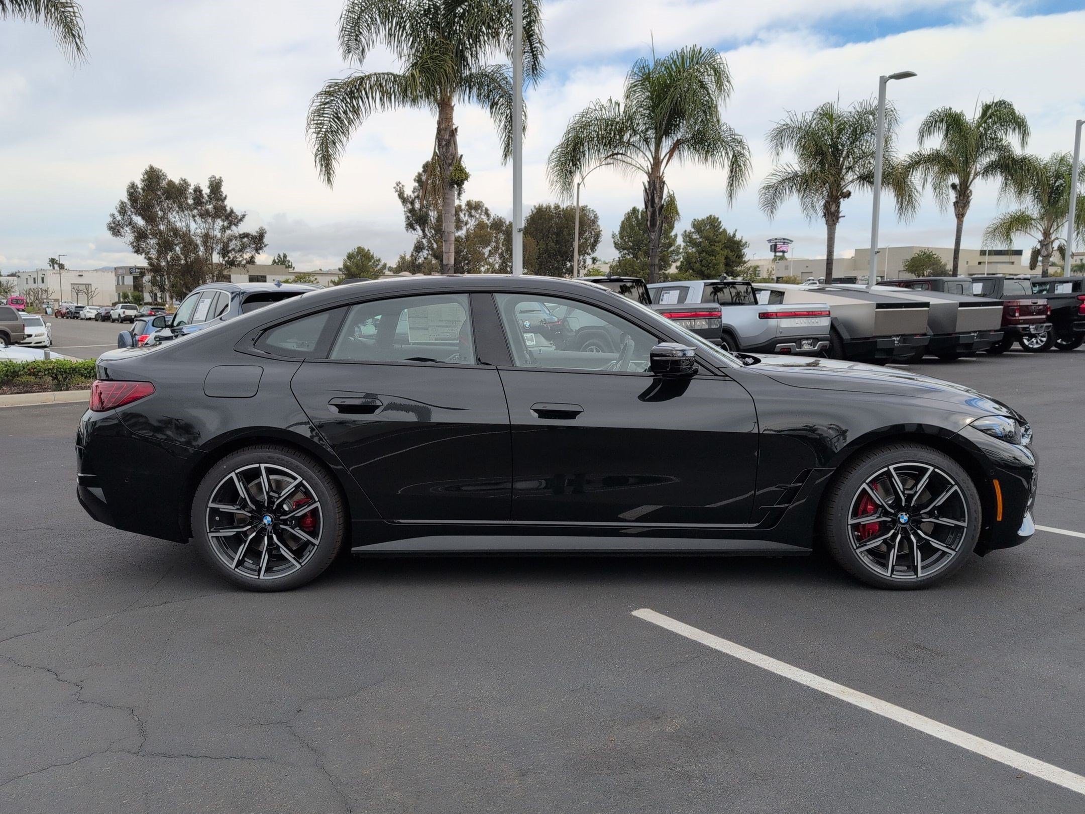New 2026 BMW i4 M60 w/ Premium Package AWD/4WD image 11