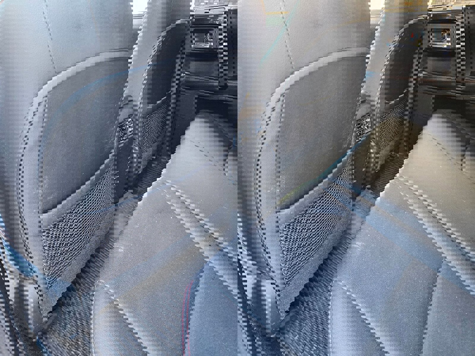 Used 2018 Toyota 4Runner TRD Off-Road Premium image 24