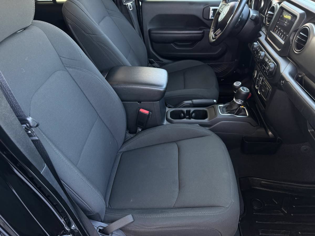 Used 2021 Jeep Gladiator Sport AWD/4WD image 22