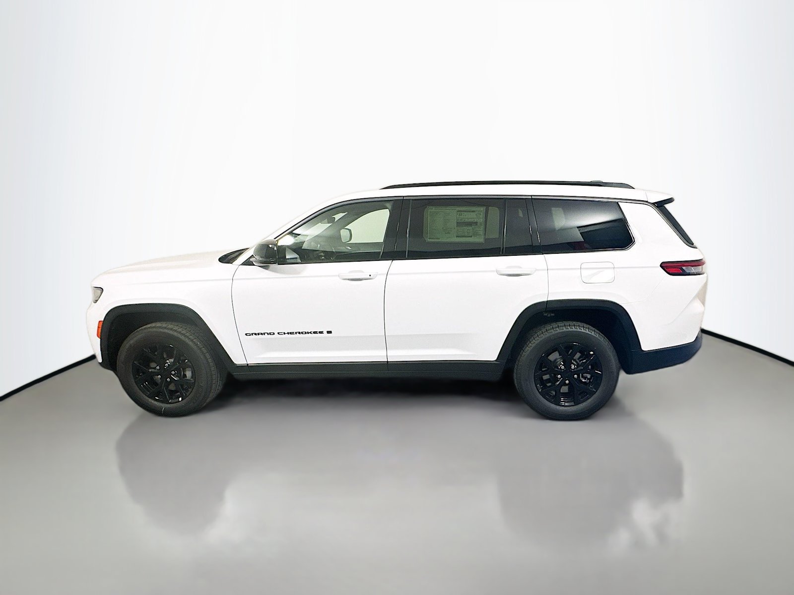 New 2026 Jeep Grand Cherokee L 4WD image 4