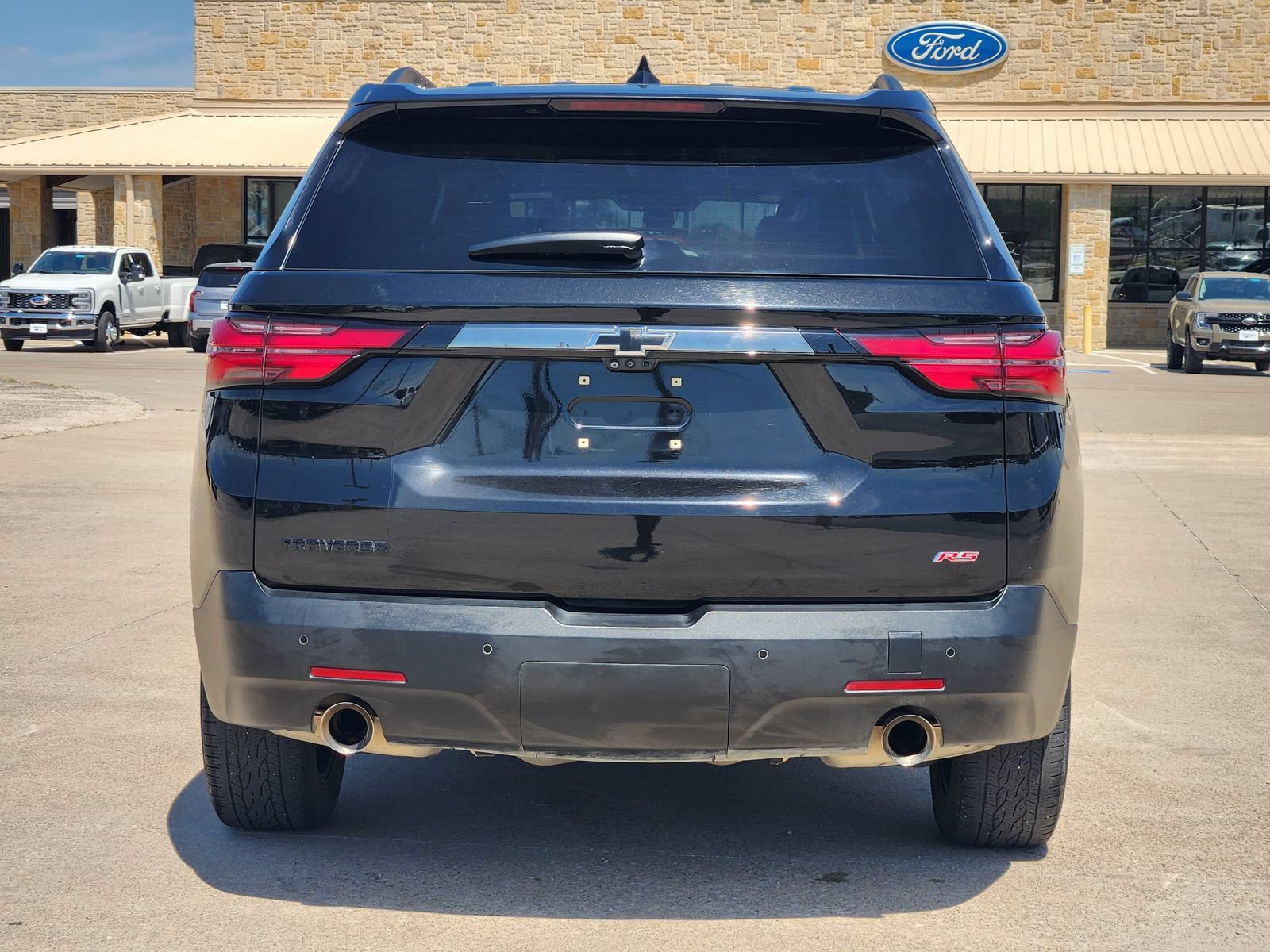 Used 2022 Chevrolet Traverse RS FWD image 8