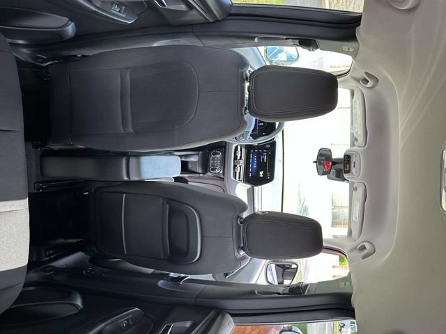 Used 2025 Chevrolet TrailBlazer LT FWD image 17
