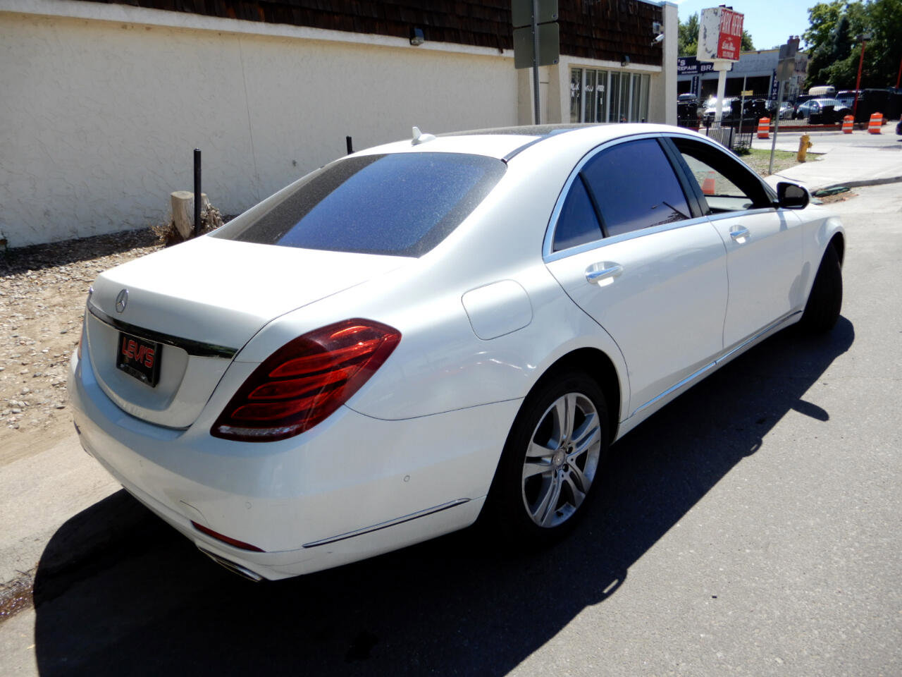 Used 2017 Mercedes-Benz S 550 Sedan image 5
