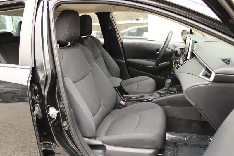 Used 2020 Toyota Corolla LE FWD image 10