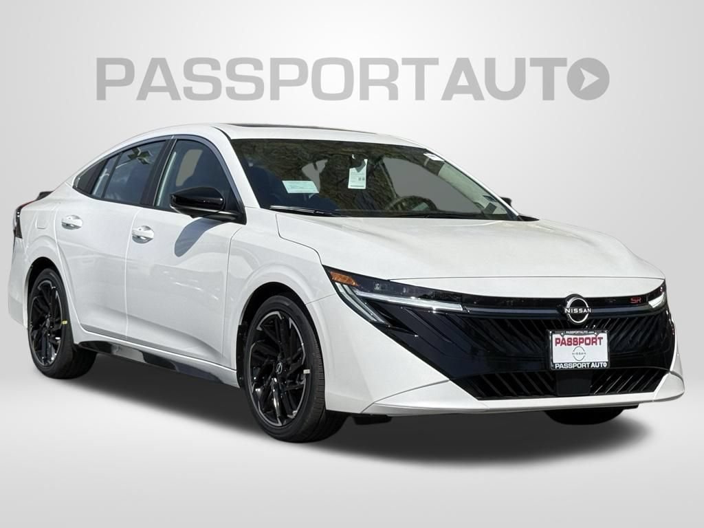 New 2026 Nissan Sentra SR w/ SR Premium Package FWD image 3
