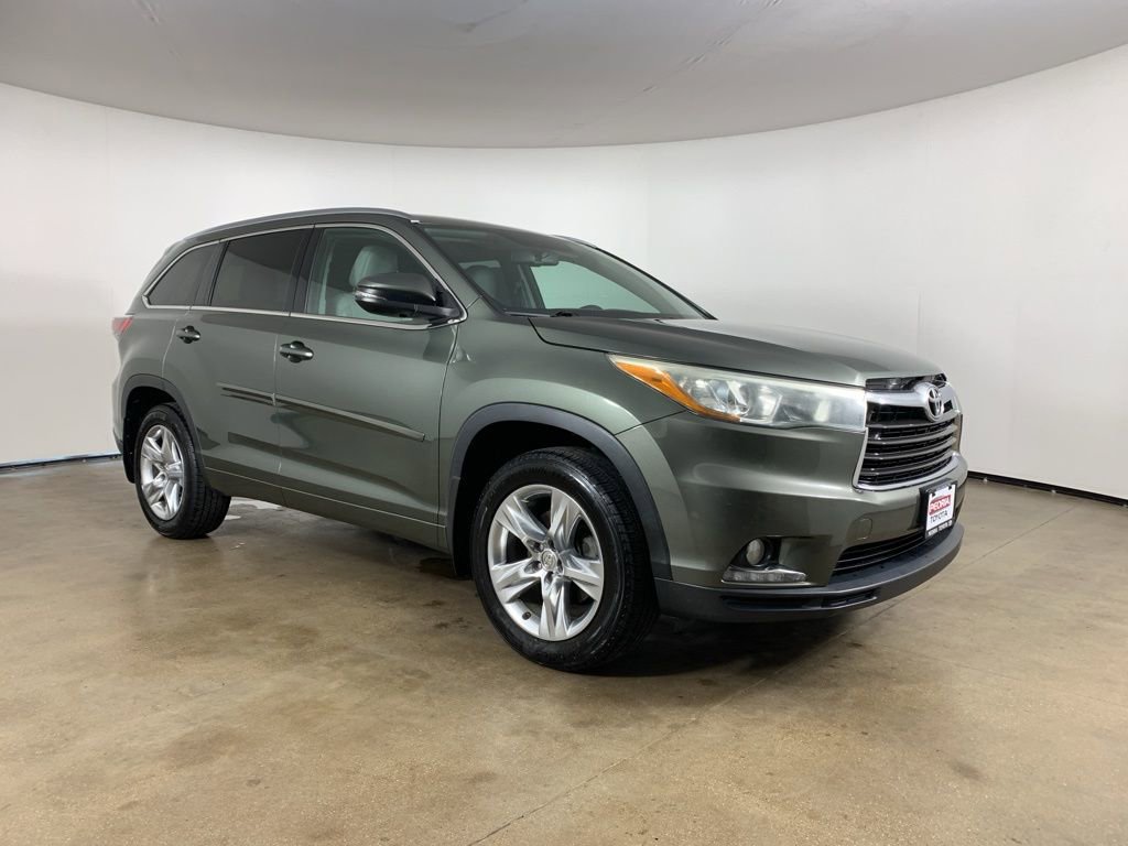 Used 2015 Toyota Highlander Limited image 5