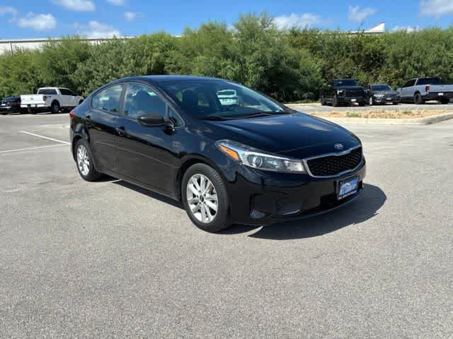 Used 2017 Kia Forte S FWD image 6