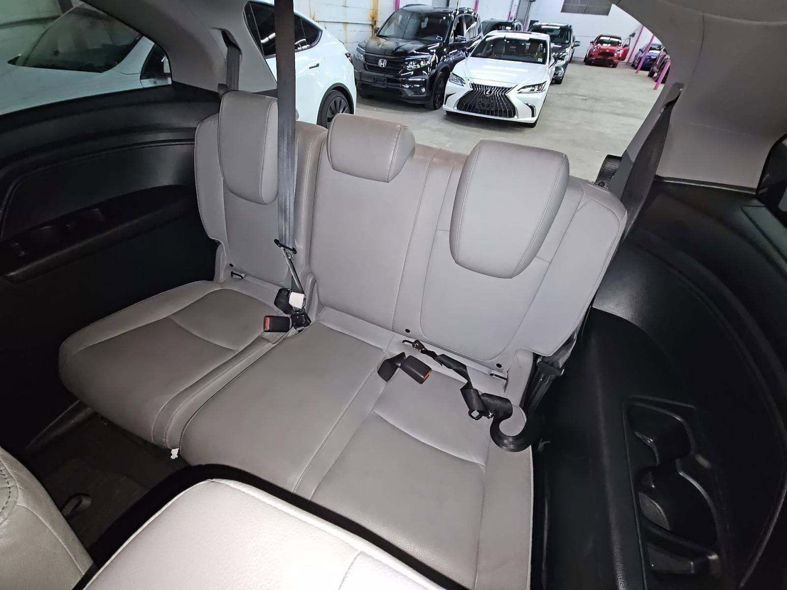 Used 2021 Honda Odyssey EX-L image 11