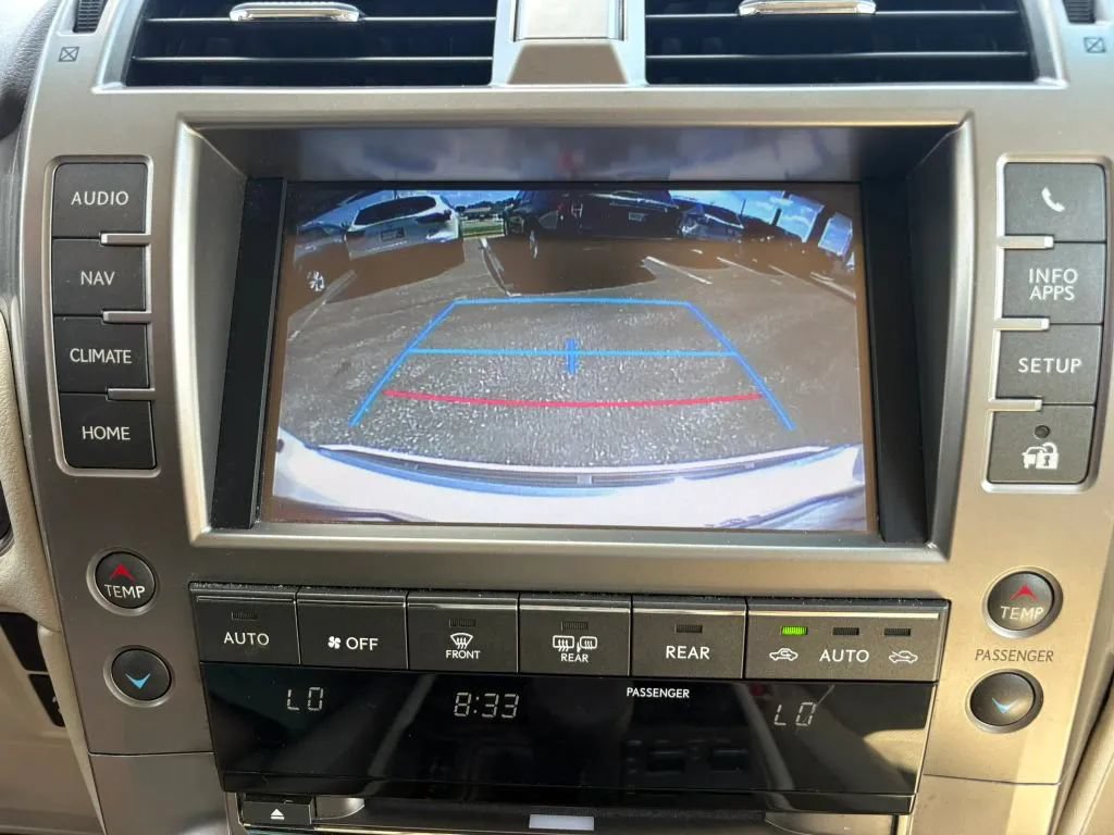 Used 2016 Lexus GX 460 w/ Premium Package AWD/4WD image 24
