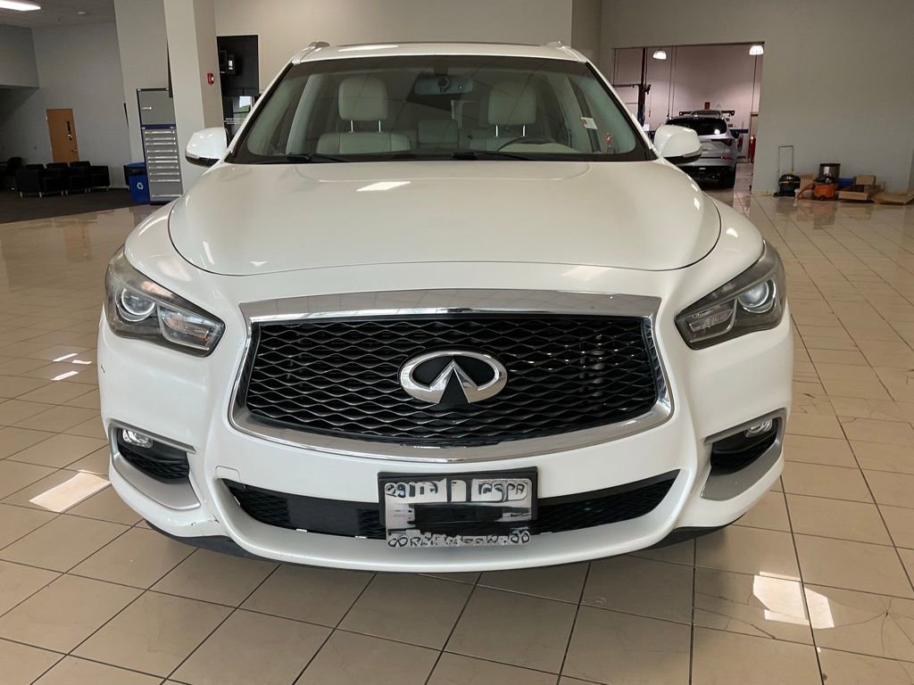 Used 2016 INFINITI QX60 Luxe w/ Premium Package AWD/4WD image 2