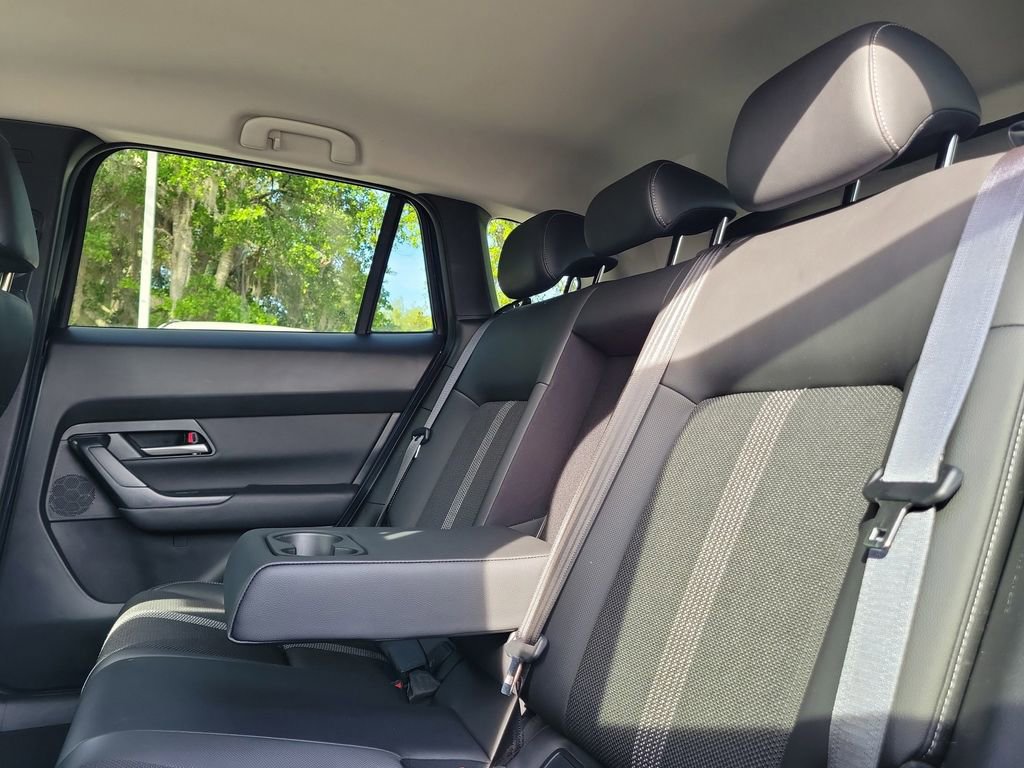 Used 2024 MAZDA CX-50 AWD 2.5 S w/ Select Package image 12