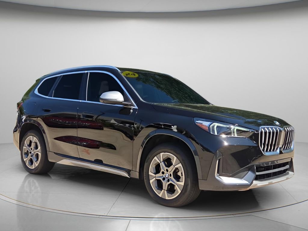 Used 2024 BMW X1 xDrive28i w/ Technology Package AWD/4WD image 9