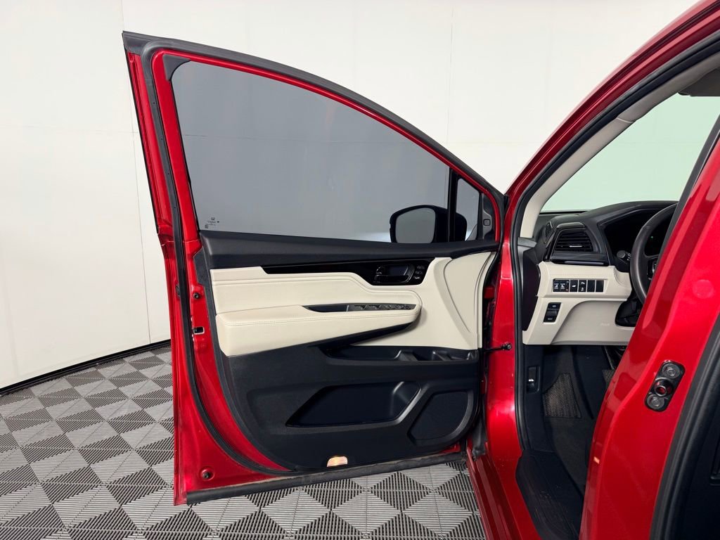 Used 2025 Honda Odyssey Elite image 29