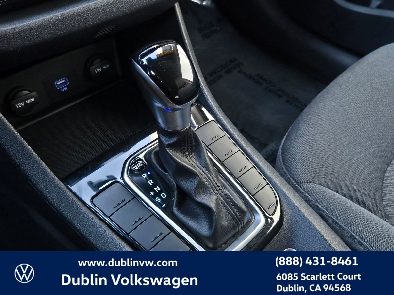 Used 2020 Hyundai Ioniq Blue image 18