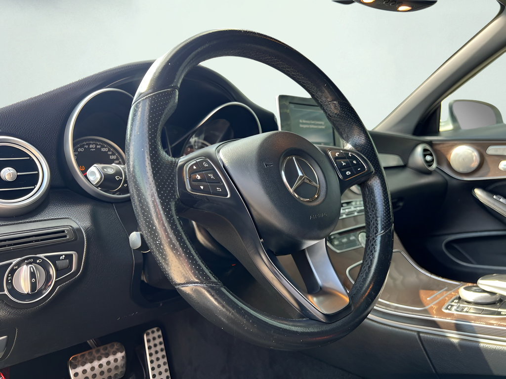 Used 2018 Mercedes-Benz C 300 Cabriolet image 40