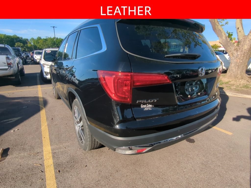 Used 2017 Honda Pilot Elite image 4