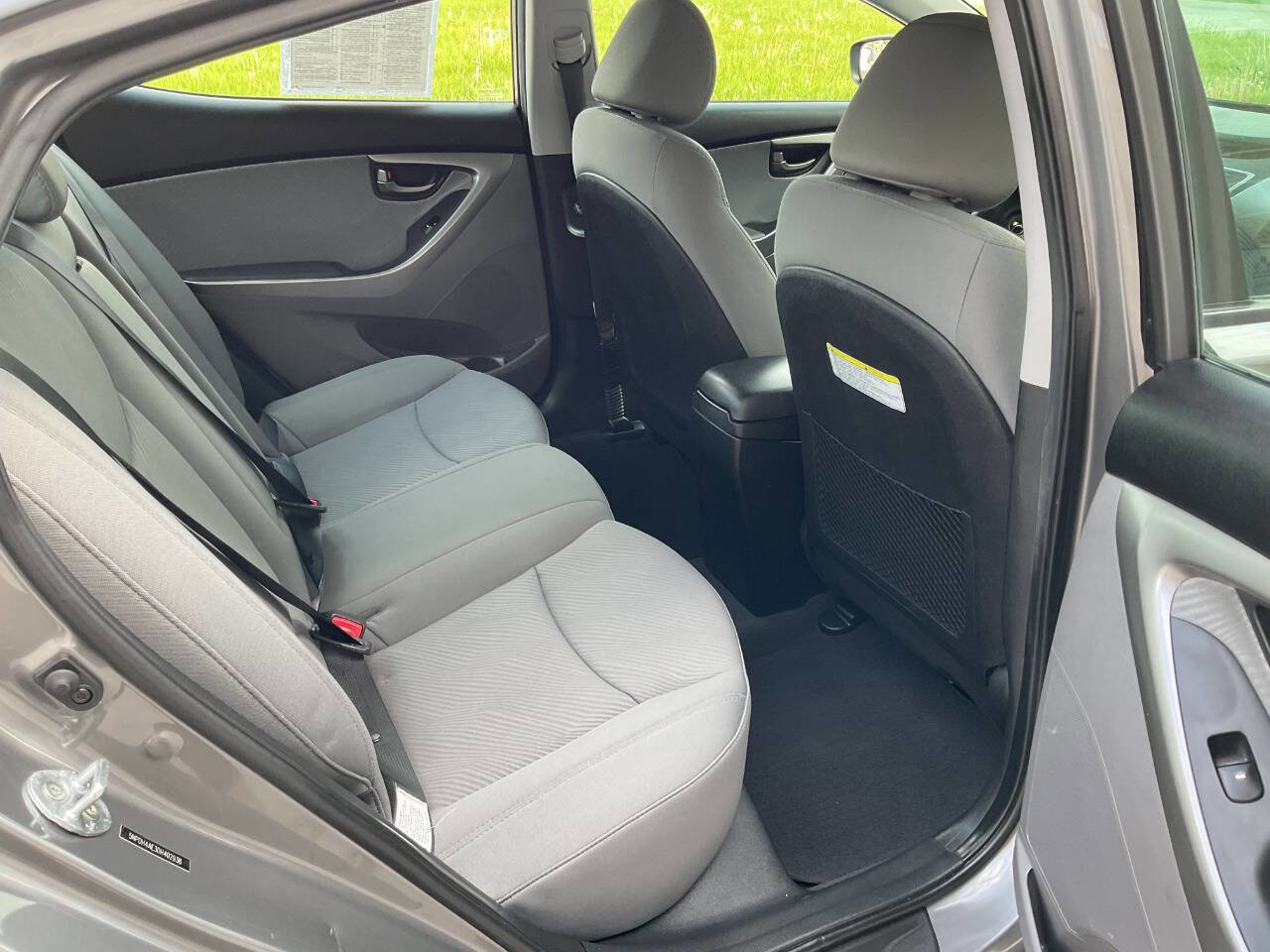Used 2013 Hyundai Elantra GLS w/ Preferred Pkg FWD image 33