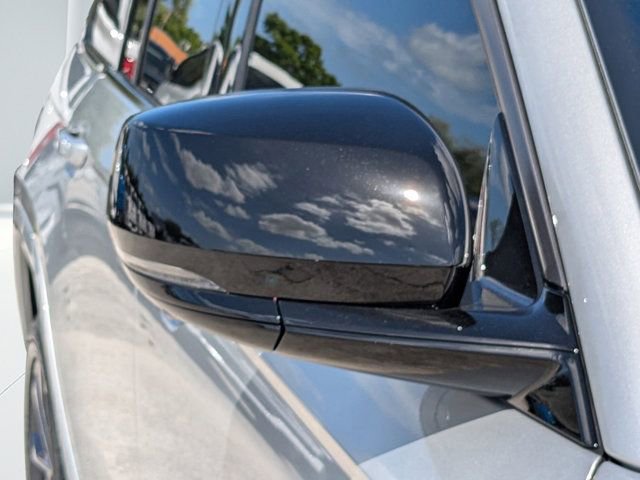 New 2026 Jeep Grand Cherokee Limited Reserve image 11