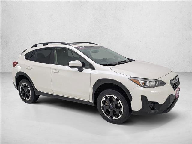 Used 2022 Subaru Crosstrek 2.0i Premium w/ Moonroof Package AWD/4WD image 3