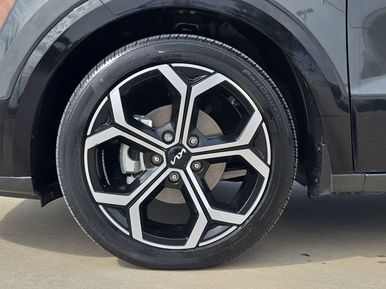 Certified 2024 Kia Niro EX Touring FWD image 12