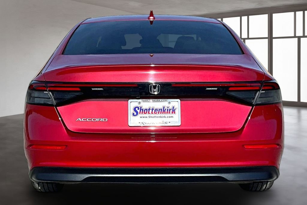 Used 2023 Honda Accord EX image 5
