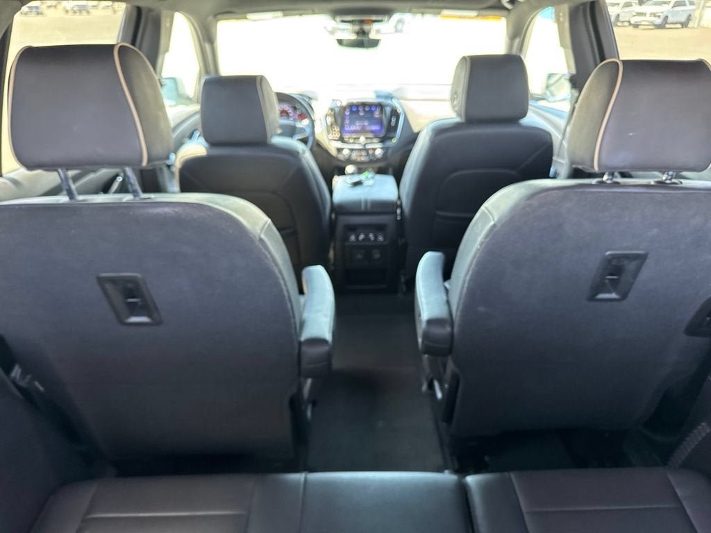 Used 2023 Chevrolet Traverse Premier AWD/4WD image 14