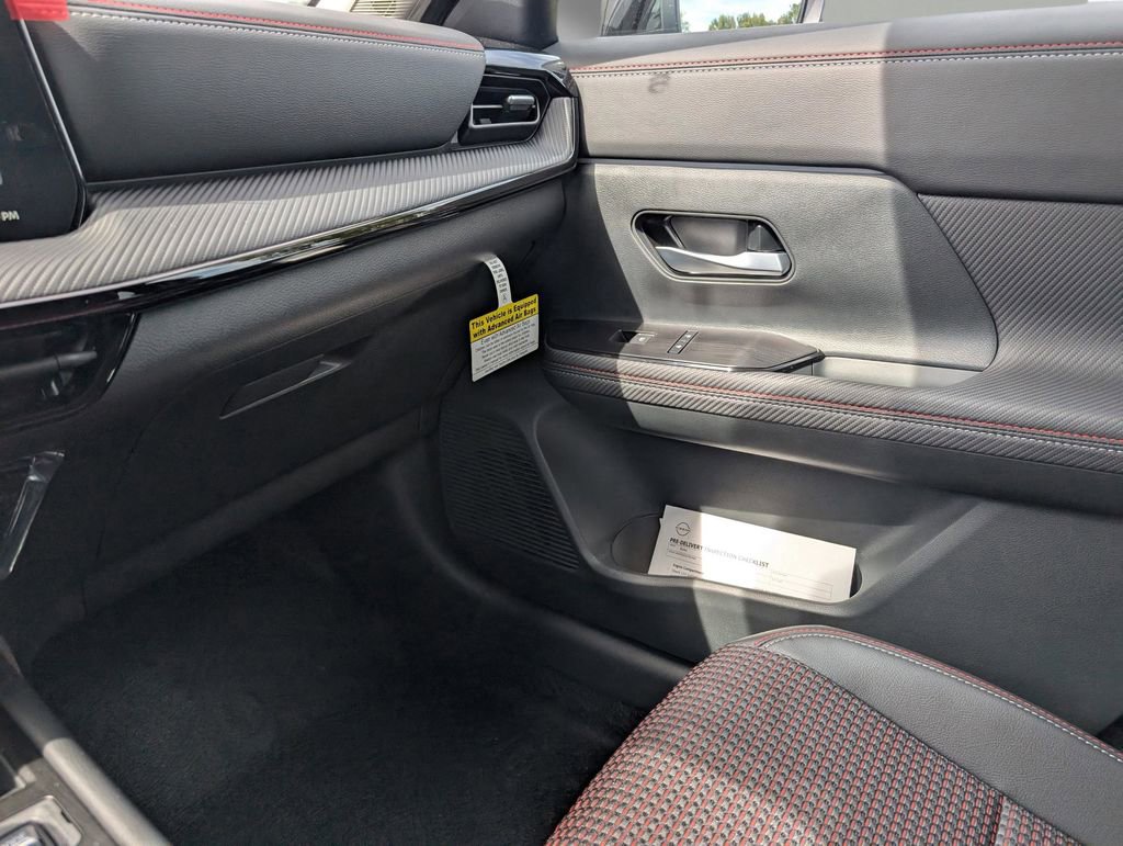 New 2026 Nissan Kicks SR image 29