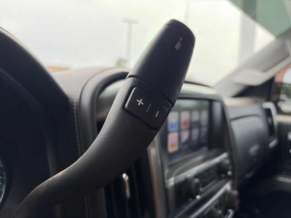 Used 2018 Chevrolet Silverado 1500 LTZ Z71 w/ LTZ Plus Package AWD/4WD image 24