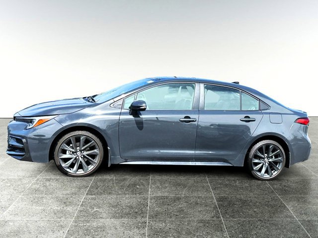 Certified 2026 Toyota Corolla XSE FWD image 3