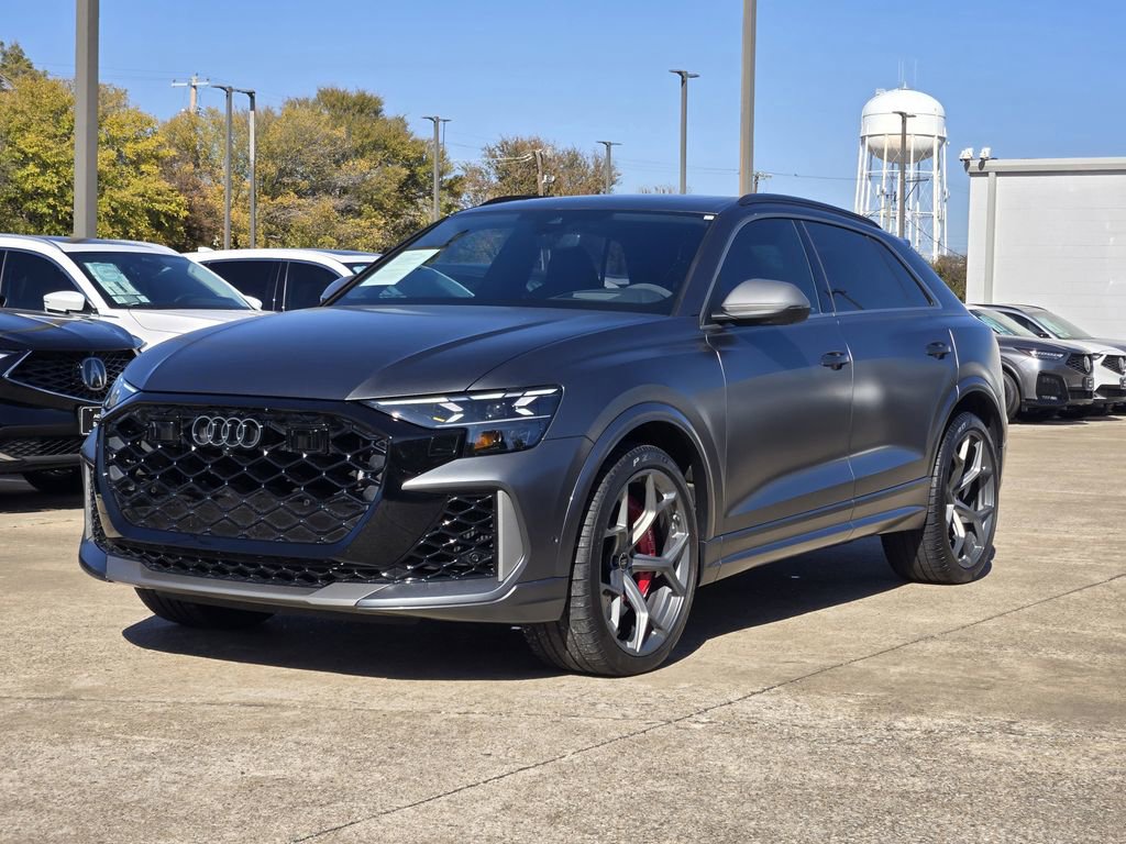 Used 2025 Audi RS Q8 performance image 4